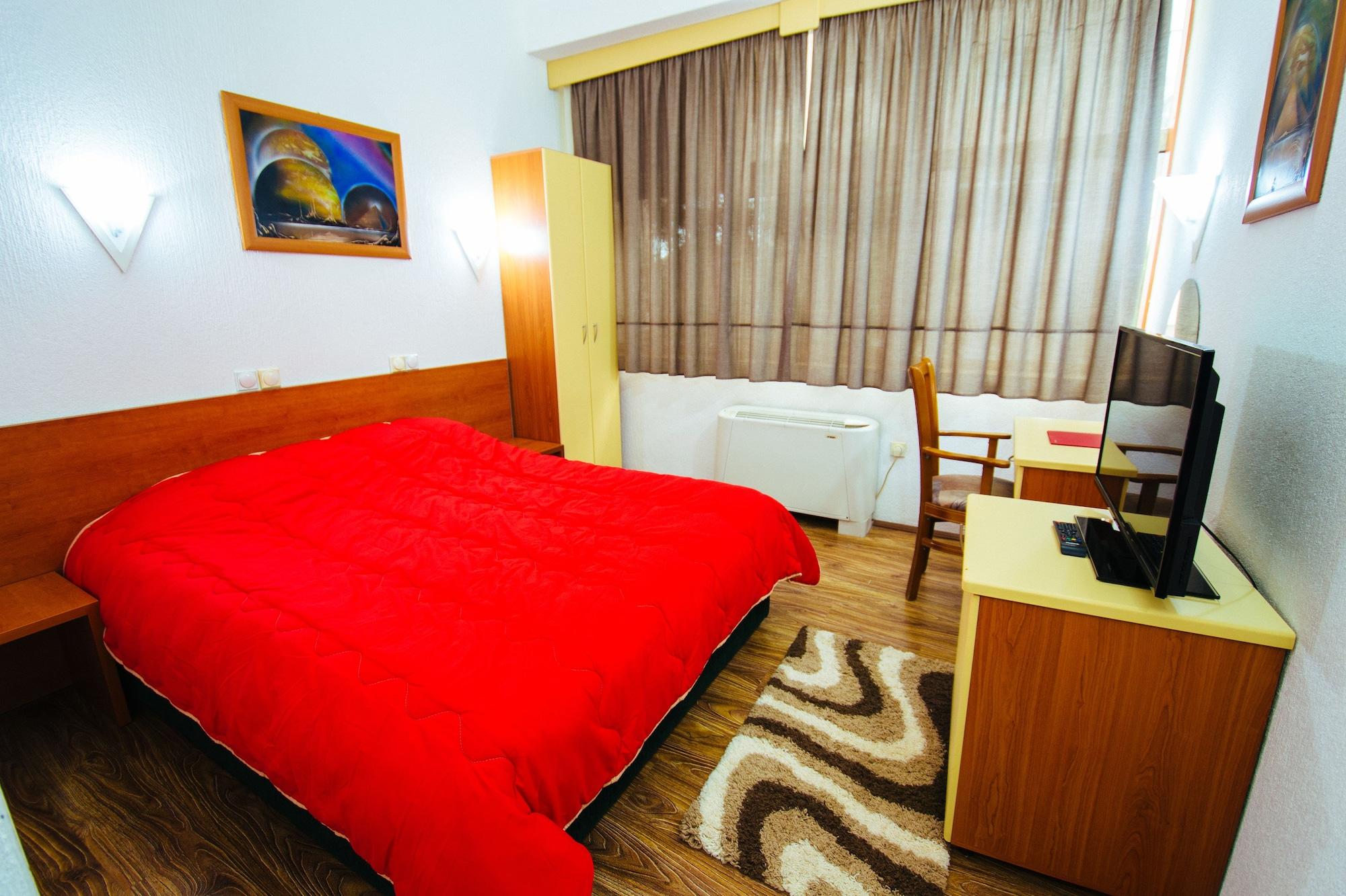 Hotel Kristal Palas Prilep Exterior photo